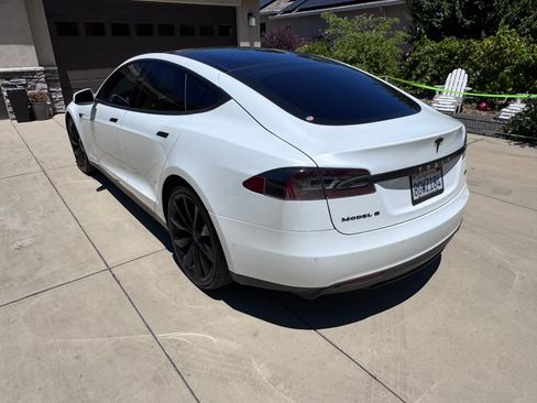 Used 2015 Tesla Model S 85D AWD/4WD image 9