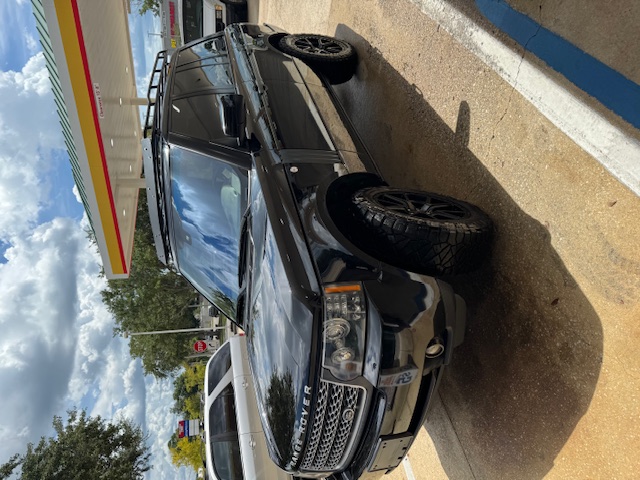 Used 2010 Land Rover Range Rover HSE LUX AWD/4WD image 14