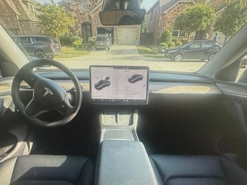Used 2023 Tesla Model Y Long Range AWD/4WD image 7
