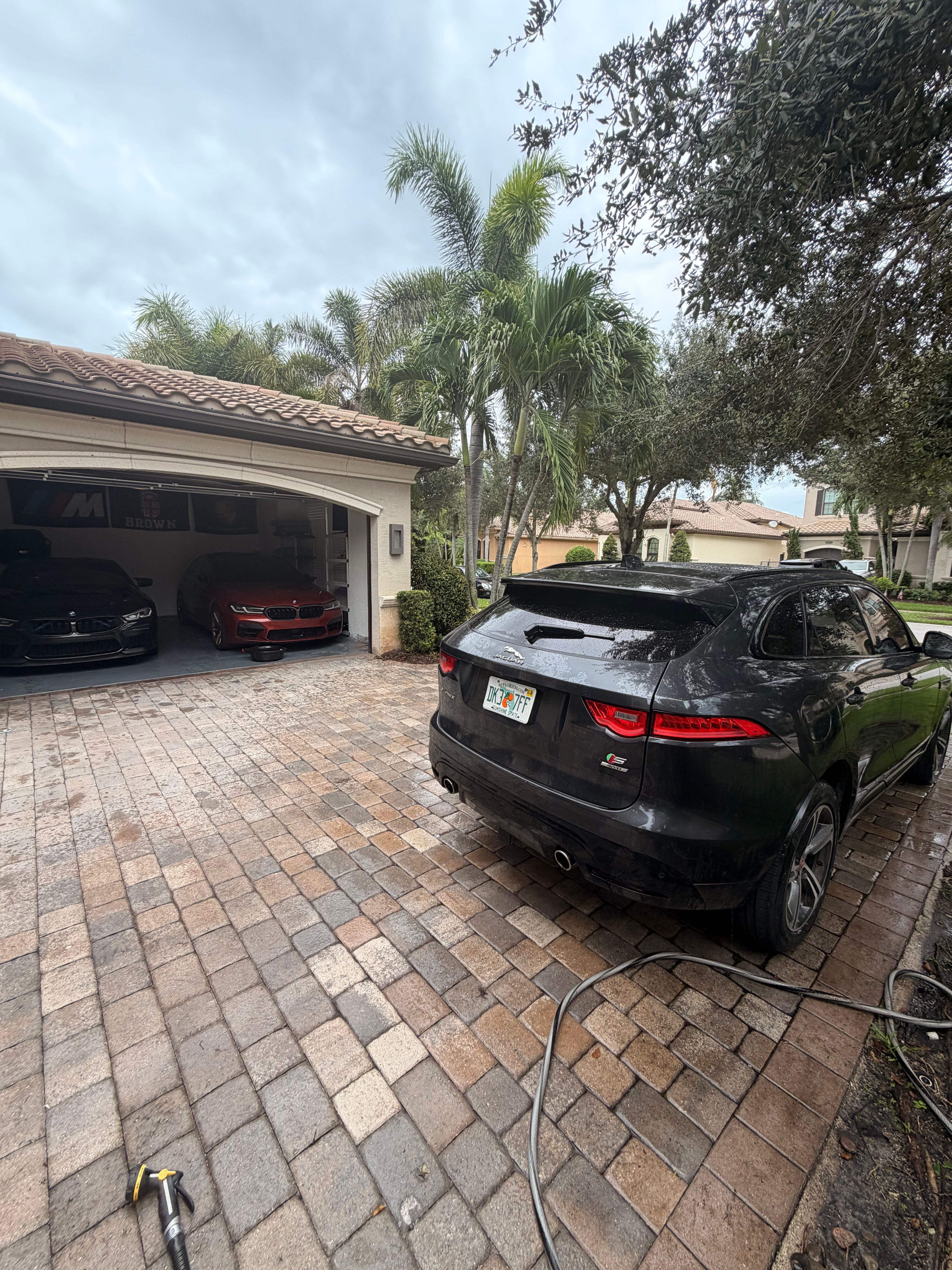 Used 2017 Jaguar F-PACE S AWD/4WD image 9