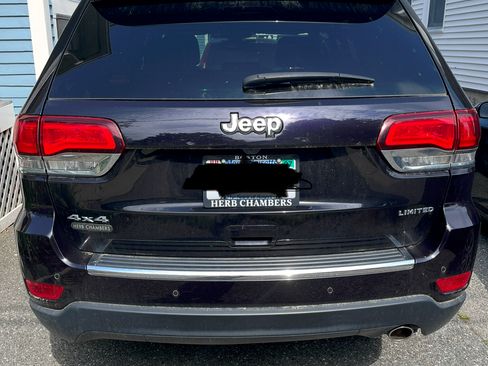 Used 2020 Jeep Grand Cherokee Limited AWD/4WD image 5