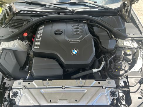 Used 2020 BMW 330i Sedan w/ M Sport Package RWD image 8