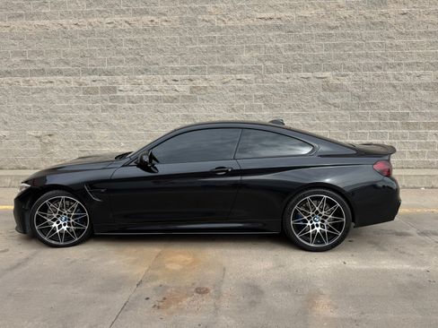 Used 2017 BMW M4 Coupe image 4
