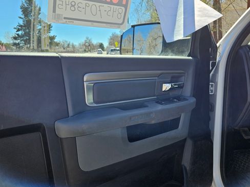 Used 2015 RAM 2500 Tradesman w/ Snow Chief Group image 8