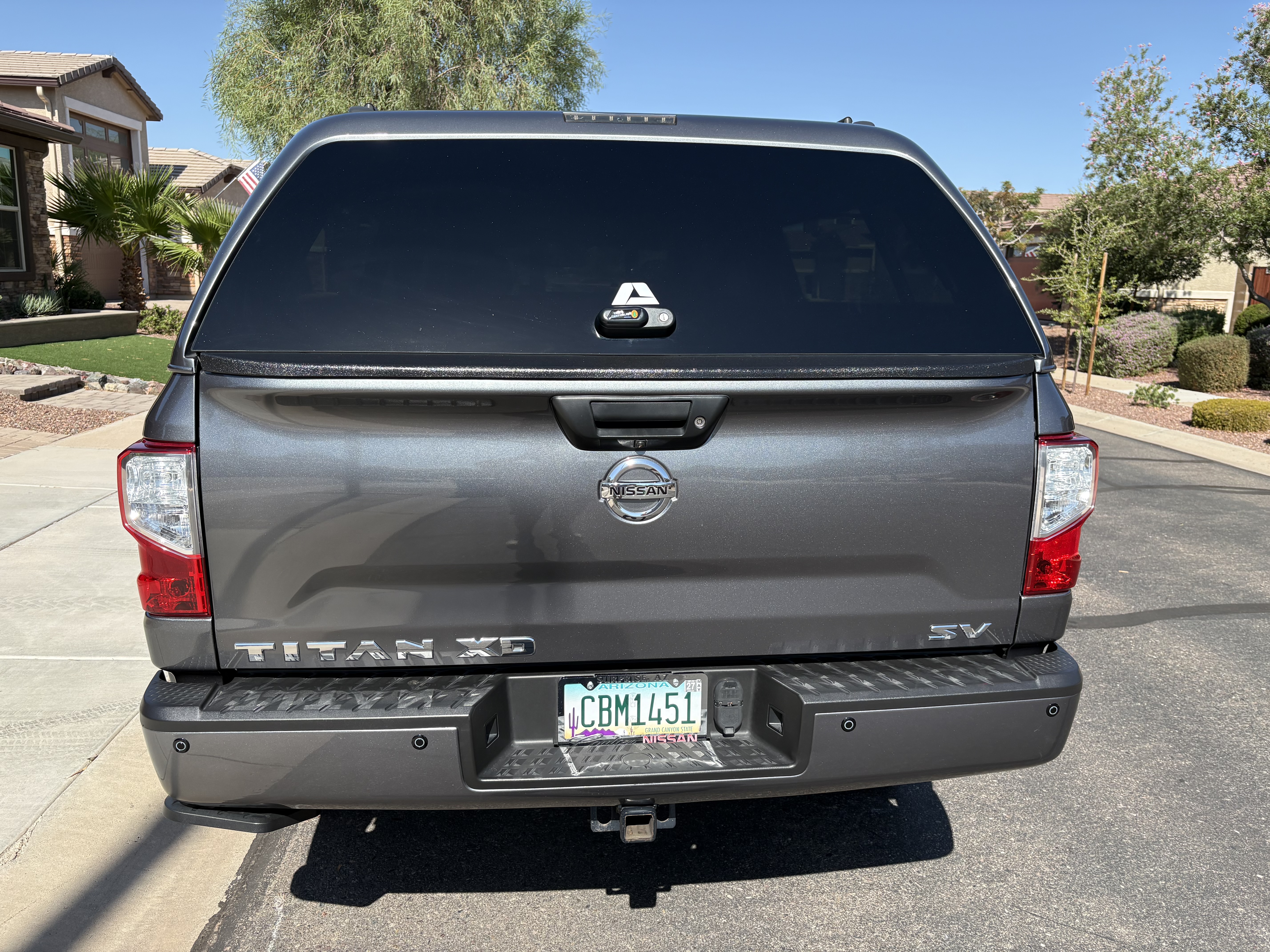 Used 2017 Nissan Titan SV RWD image 8
