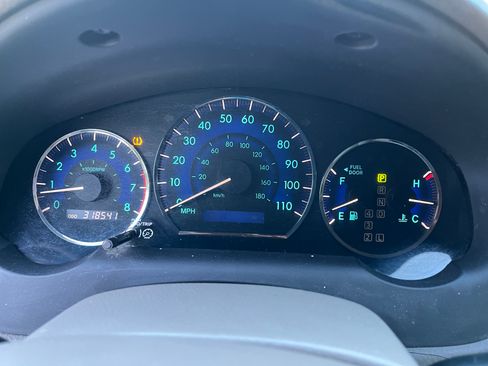 Used 2007 Toyota Sienna XLE Limited image 10