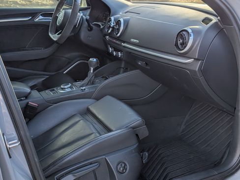 Used 2020 Audi RS 3 image 9