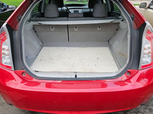 Used 2012 Toyota Prius Four image 4