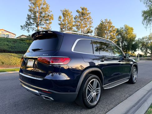 Used 2020 Mercedes-Benz GLS 450 4MATIC image 6