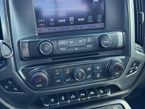 Used 2018 Chevrolet Silverado 1500 LTZ Z71 w/ Centennial Edition image 17