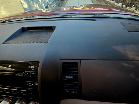 Used 2010 Toyota Tundra SR5 image 8