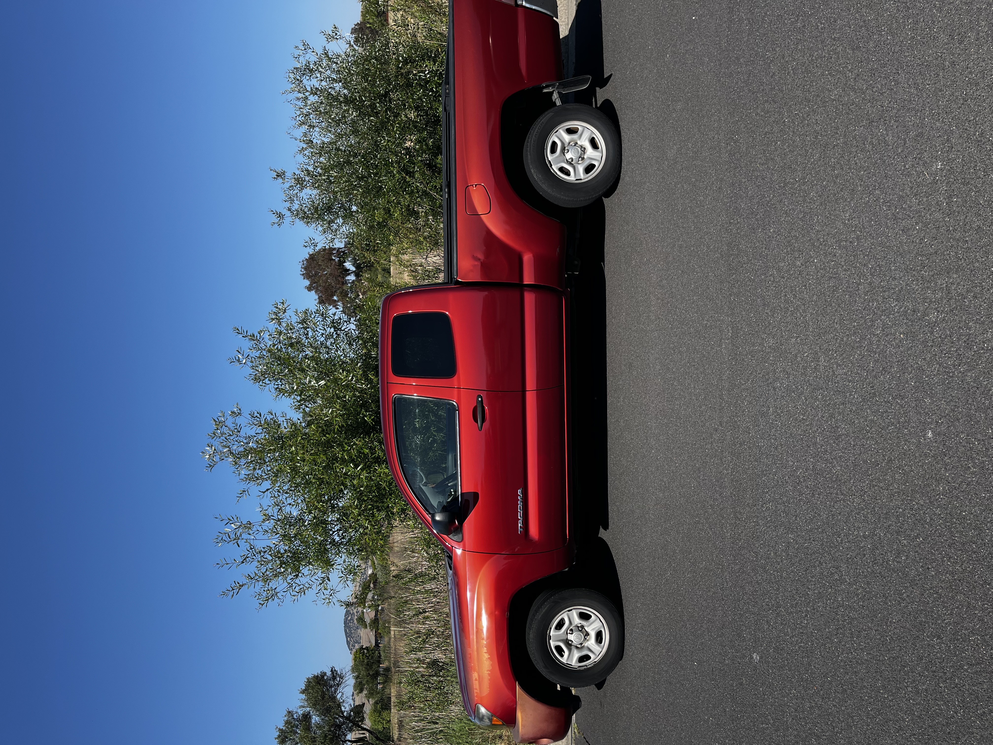 Used 2005 Toyota Tacoma 2WD Access Cab image 1