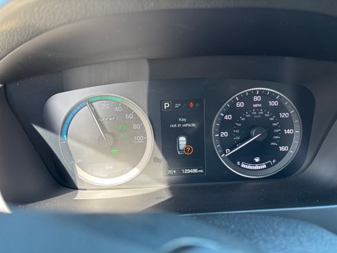 Used 2016 Hyundai Sonata SE image 11