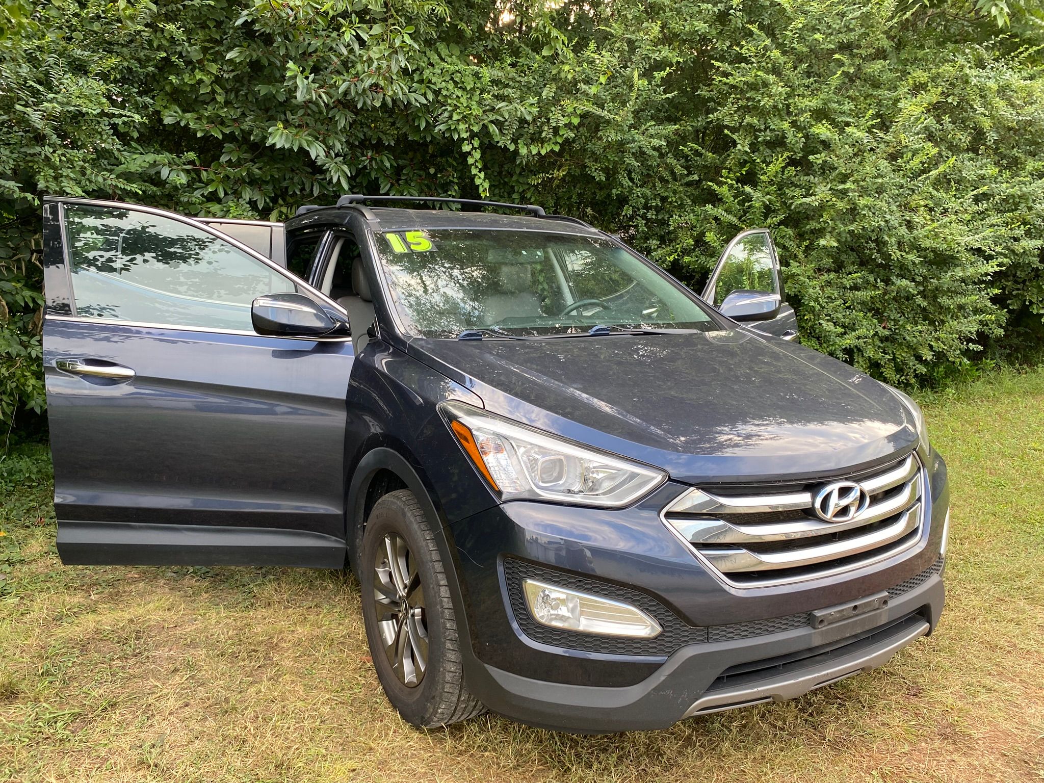 Used 2015 Hyundai Santa Fe Sport w/ Option Group 03 AWD/4WD image 10