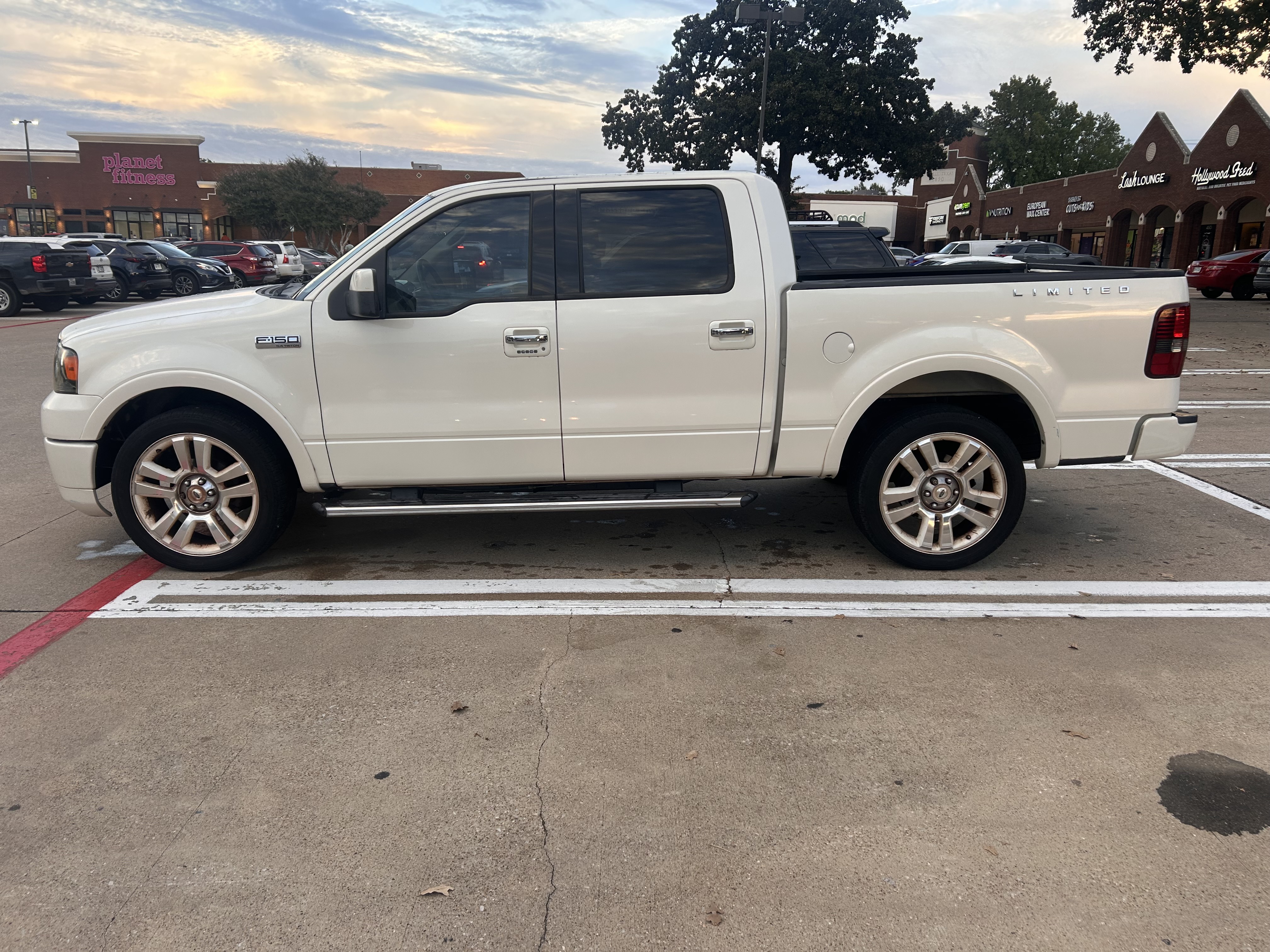 Used 2008 Ford F150 2WD SuperCrew image 2