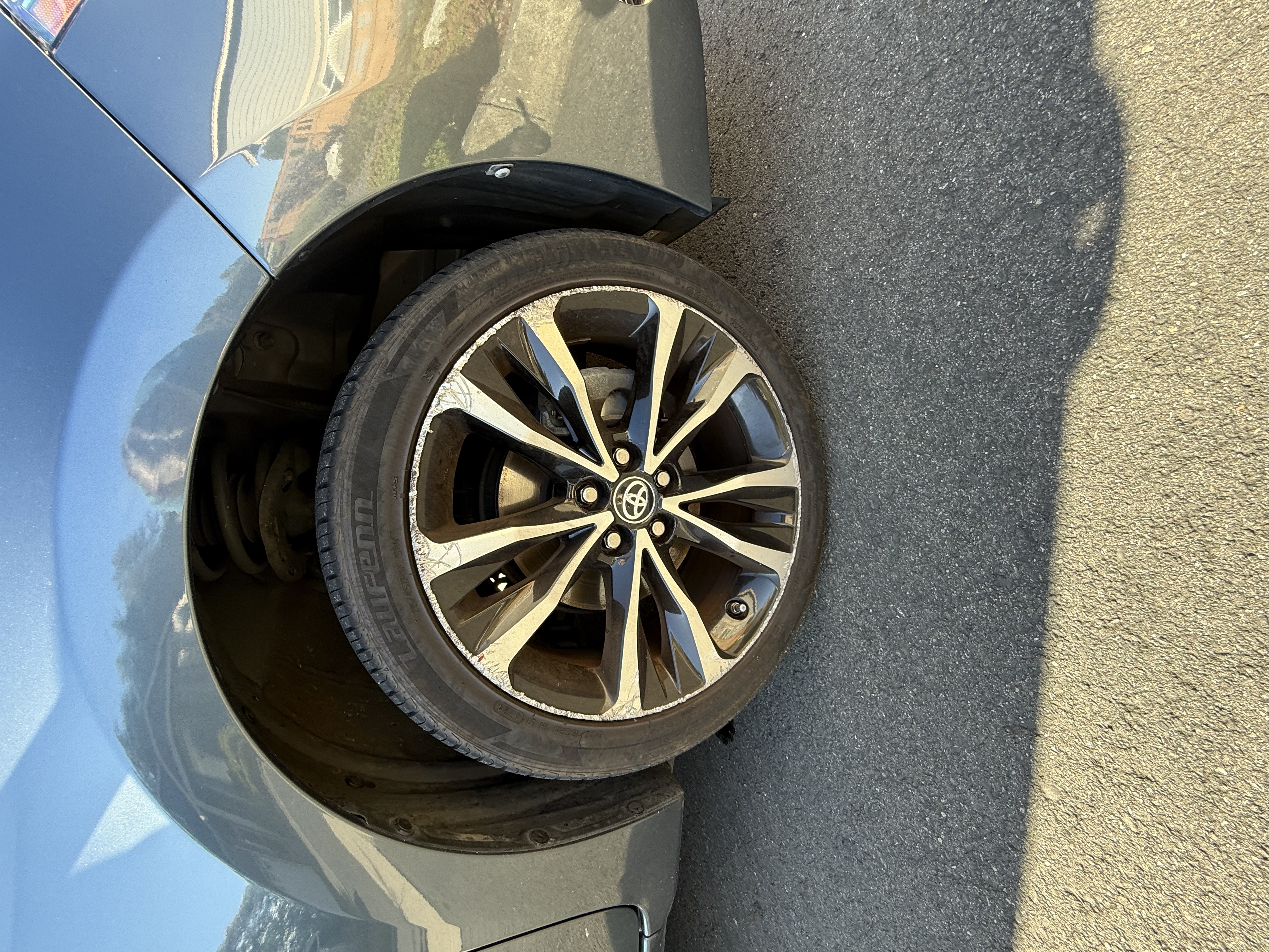 Used 2017 Toyota Corolla SE FWD image 12