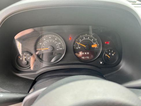 Used 2014 Jeep Patriot Sport image 13