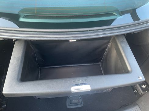 Used 2018 Mercedes-Benz E 300 4MATIC image 15