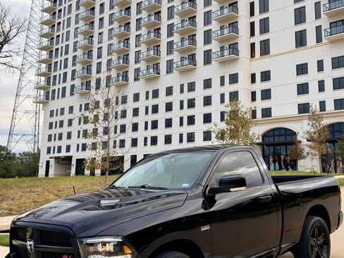Used 2012 RAM 1500 Sport w/ Remote Start & Security Group RWD image 4