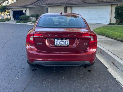 Used 2012 Volvo S60 T5 image 8