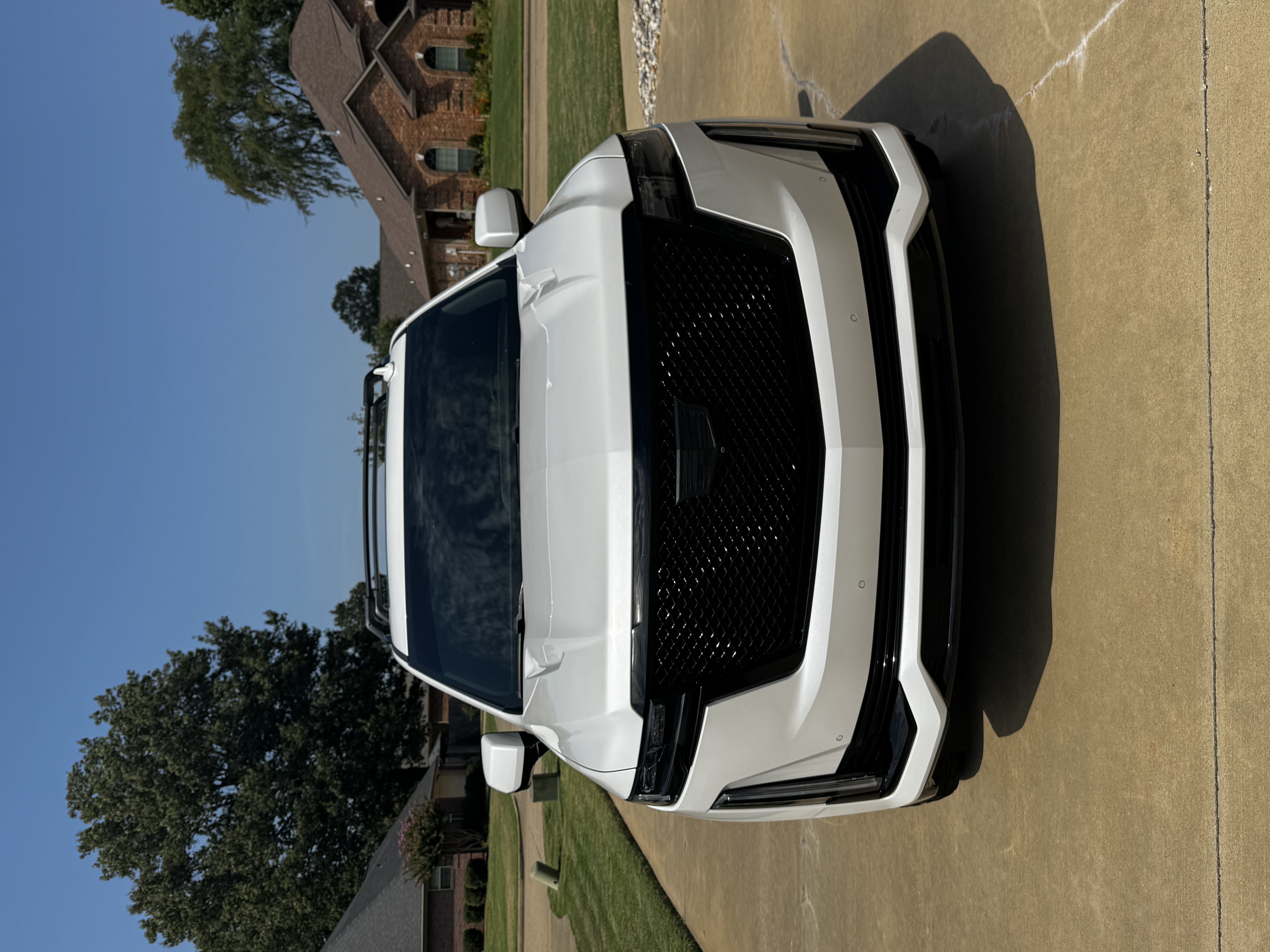 Used 2022 Cadillac Escalade Sport w/ Touring Package RWD image 2