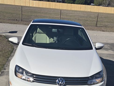 Used 2016 Volkswagen Eos Komfort image 5