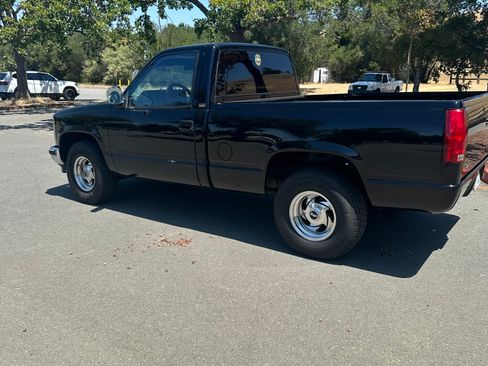 Used 1992 Chevrolet Silverado 1500 2WD Regular Cab image 8
