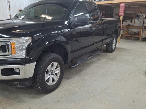 Used 2018 Ford F150 XLT w/ Trailer Tow Package image 6