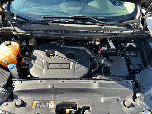 Used 2017 Ford Edge Titanium image 15