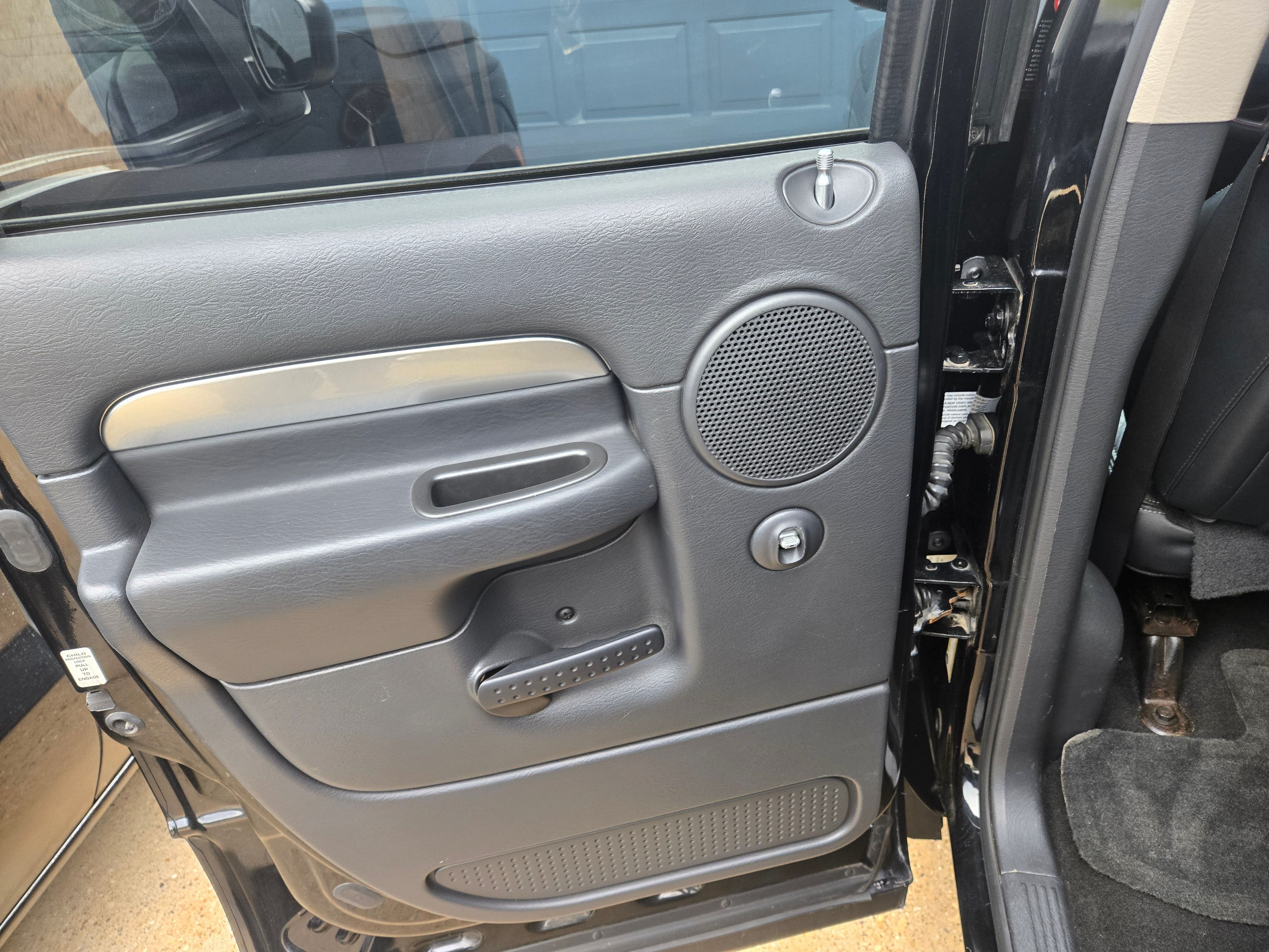 Used 2005 Dodge Ram 1500 Truck 2WD Quad Cab image 26