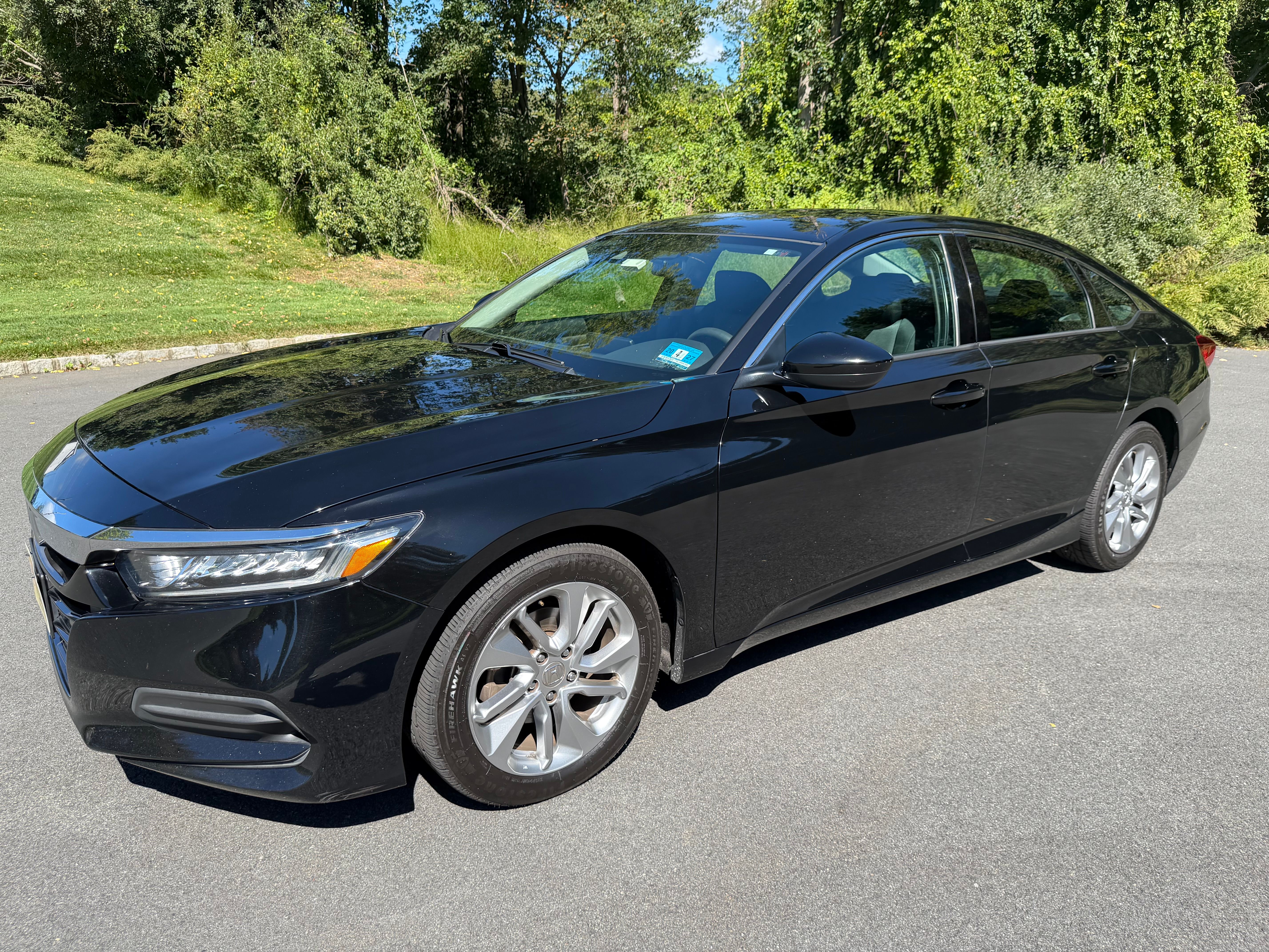 Used 2018 Honda Accord LX image 2