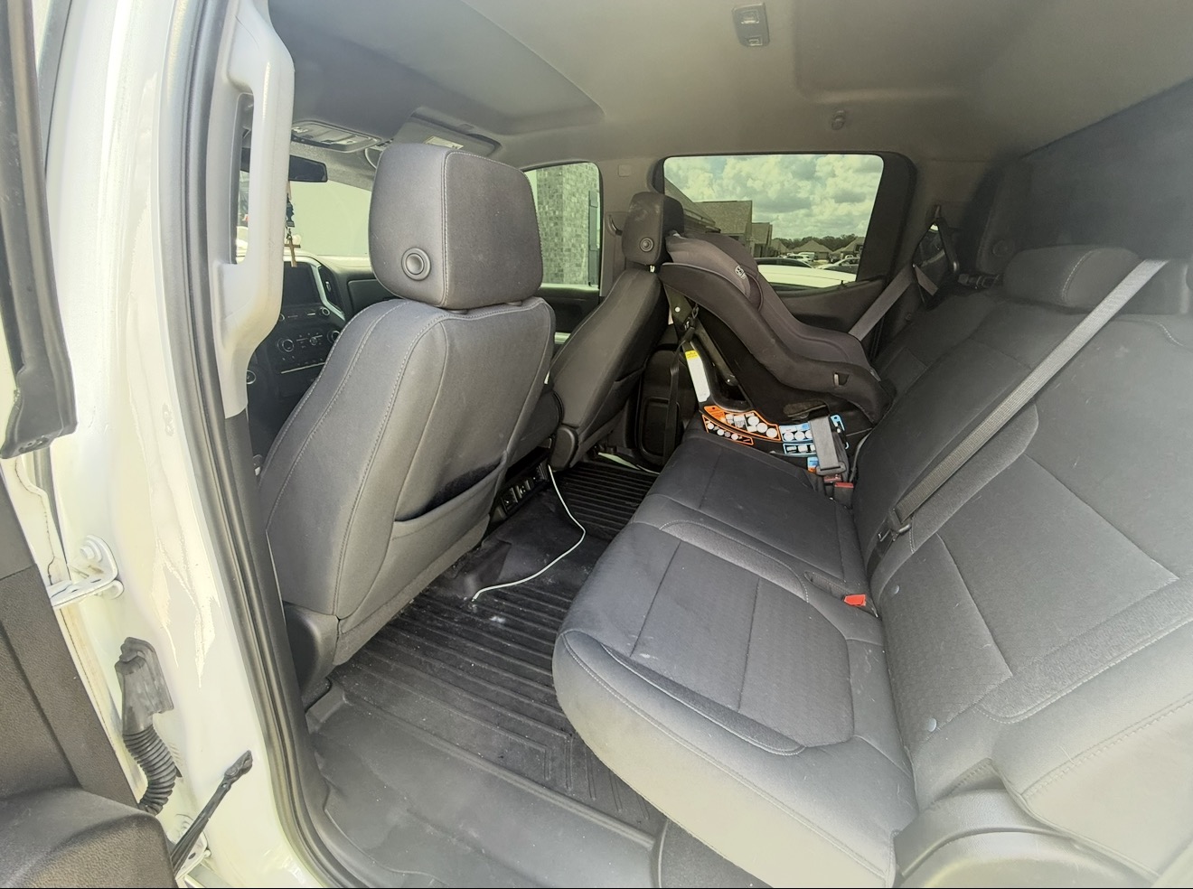 Used 2020 Chevrolet Silverado 1500 LT w/ Texas Edition RWD image 10
