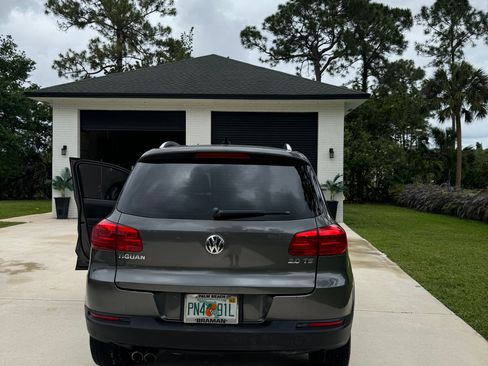 Used 2014 Volkswagen Tiguan SEL image 4