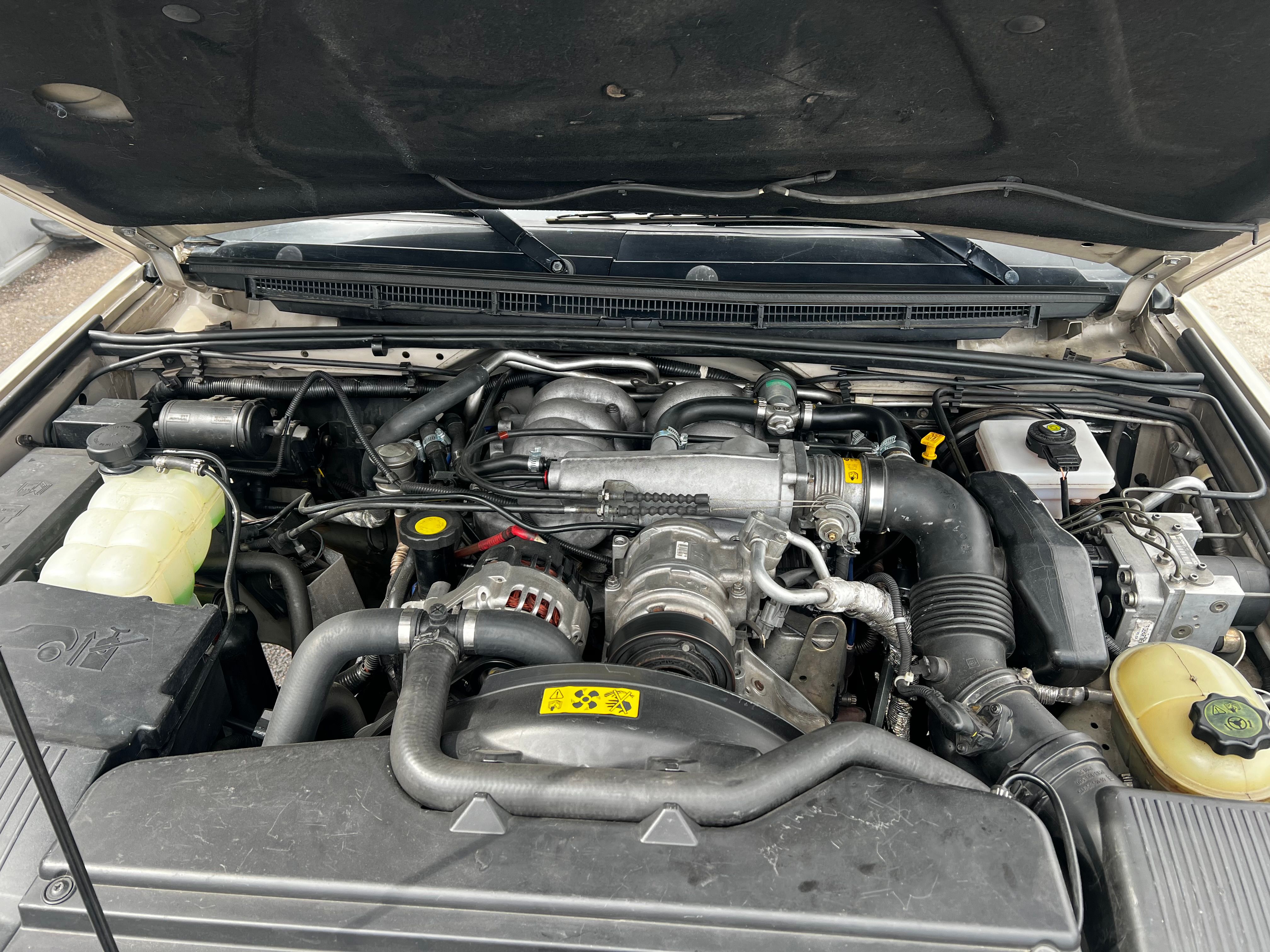 Used 2003 Land Rover Discovery SE AWD/4WD image 11