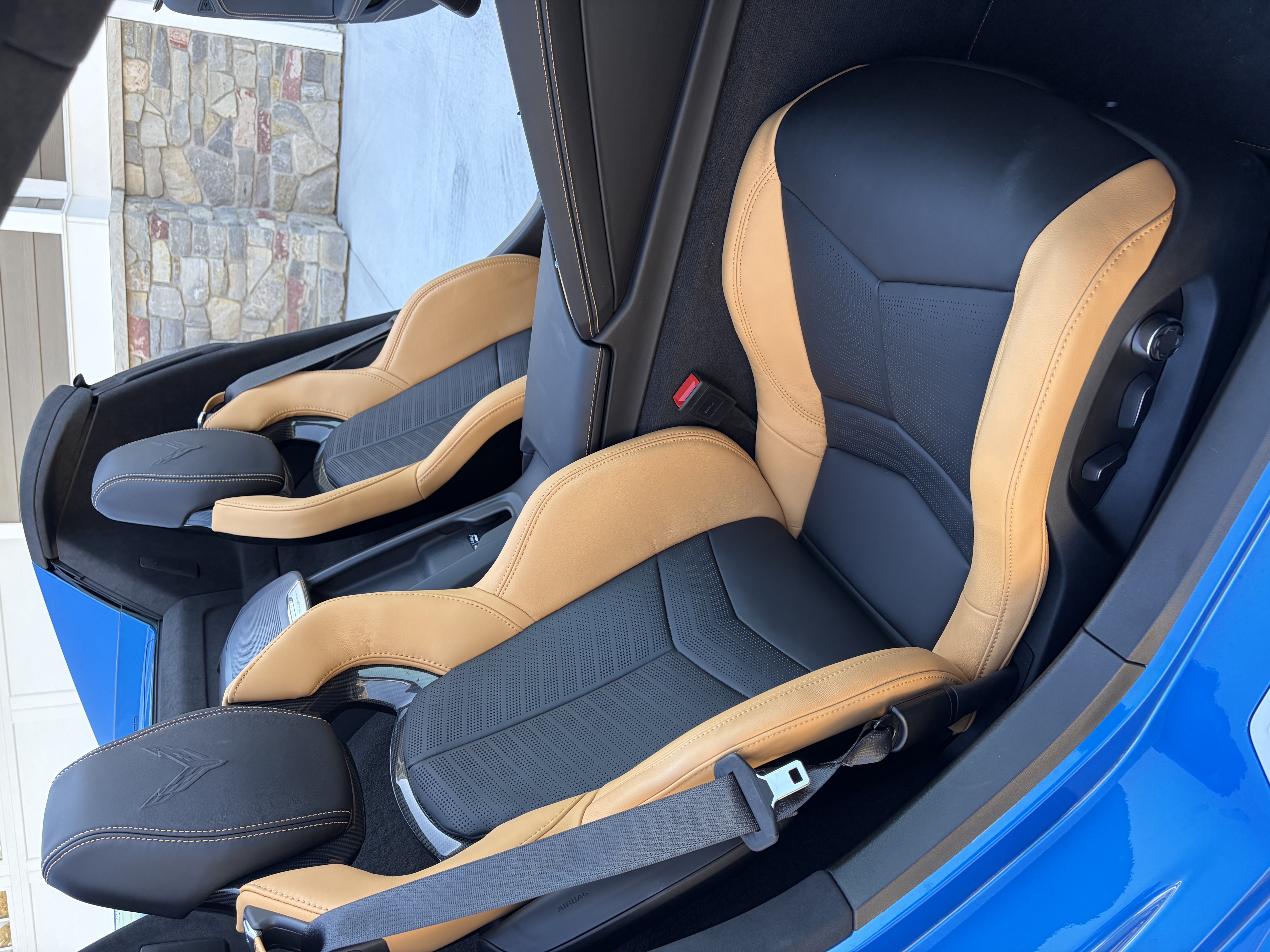 Used 2024 Chevrolet Corvette Stingray Premium Conv w/ Z51 Performance Package RWD image 21