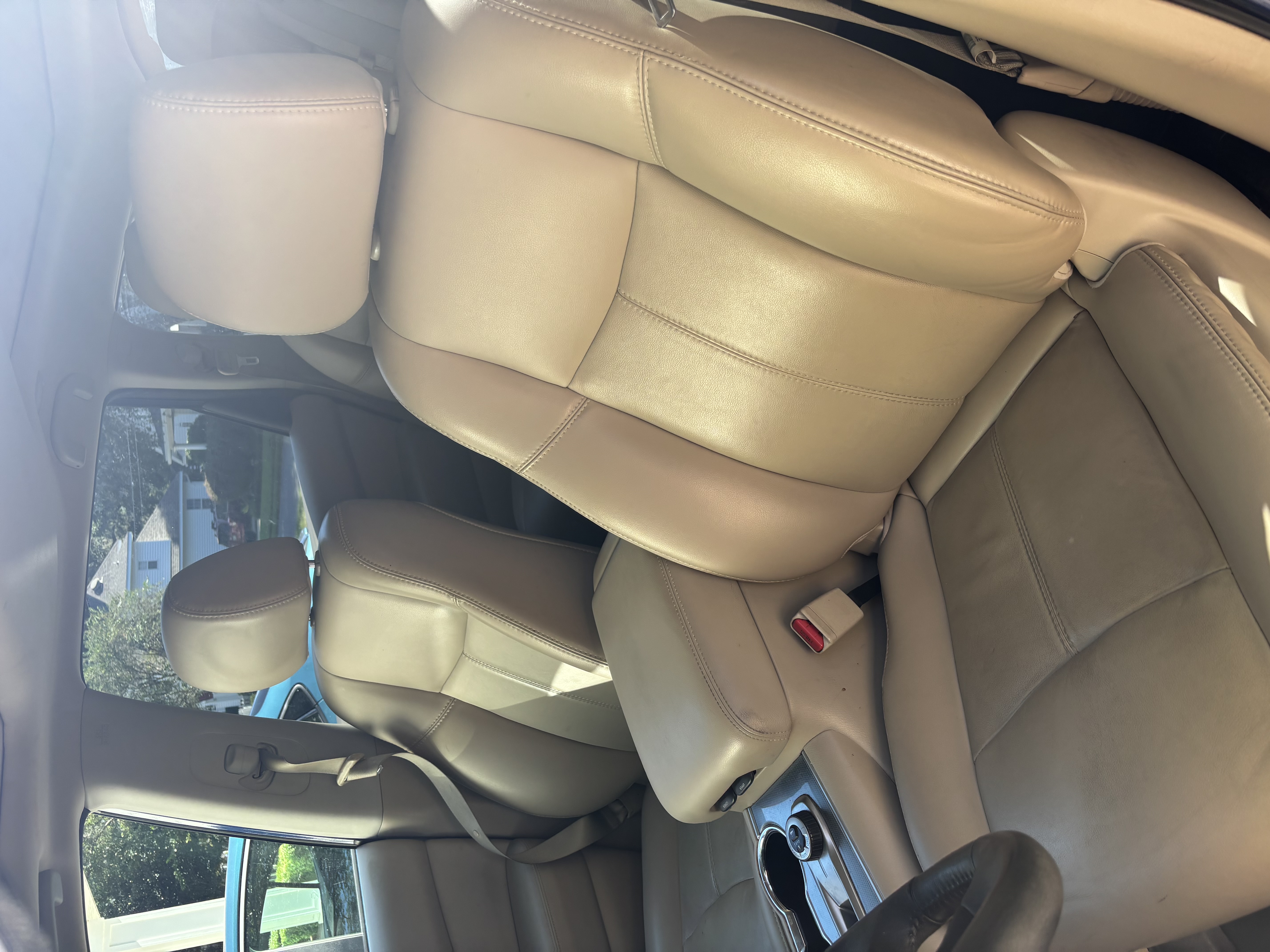 Used 2017 Nissan Pathfinder SL w/ SL Premium Package AWD/4WD image 8