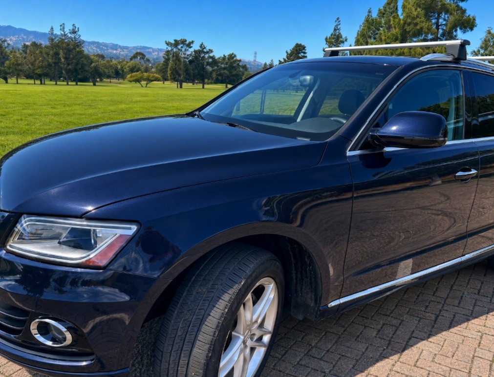 Used 2017 Audi Q5 2.0T Premium Plus w/ Technology Package AWD/4WD image 1