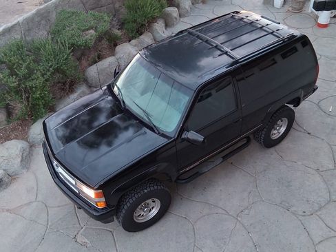 Used 1996 Chevrolet Tahoe 4WD 2-Door image 14