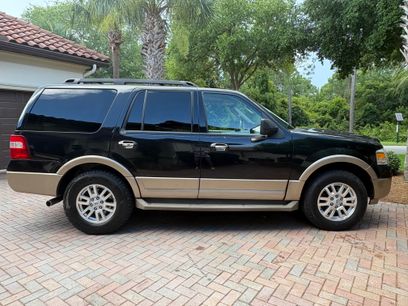Used 2014 Ford Expedition XLT w/ Equipment Group 202A
