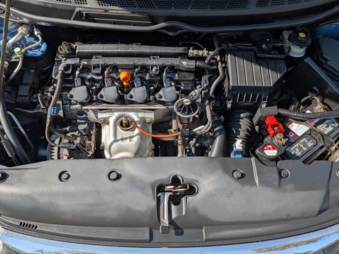 Used 2010 Honda Civic LX image 11