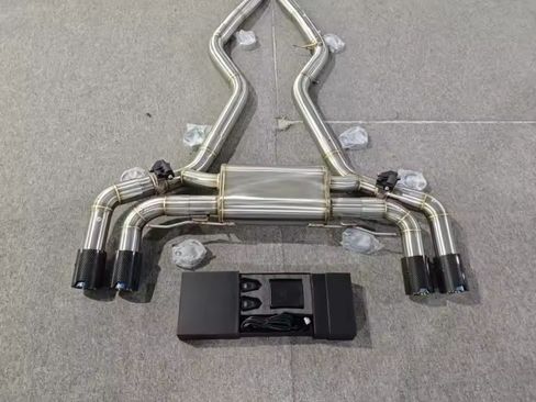 Used 2023 BMW M340i xDrive M340i xDrive Sedan 4D w/ Premium Package image 16