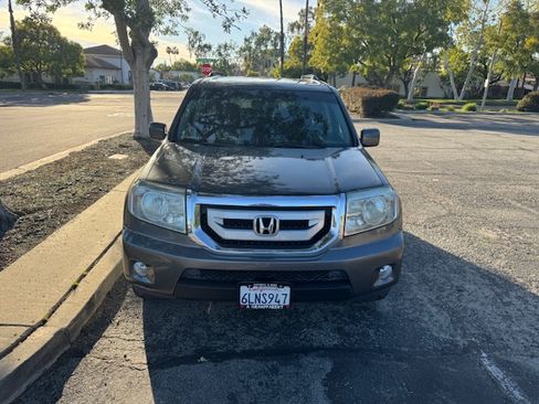 Used 2011 Honda Pilot EX-L image 5