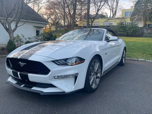 Used 2022 Ford Mustang GT Premium w/ Ford Safe & Smart Package image 2