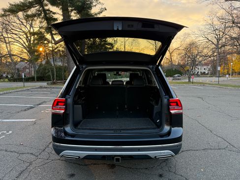 Used 2018 Volkswagen Atlas SEL image 10