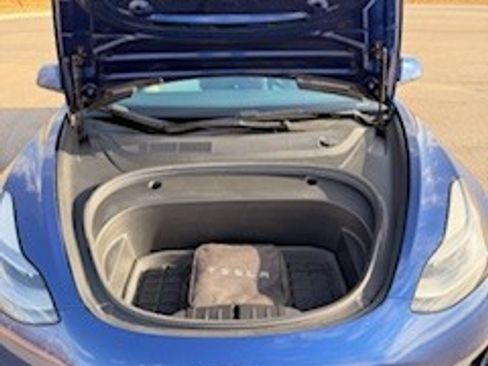 Used 2021 Tesla Model 3 Standard Range Plus image 12