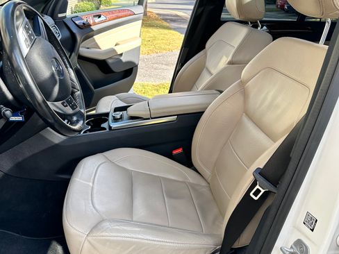 Used 2014 Mercedes-Benz ML 550 4MATIC image 6
