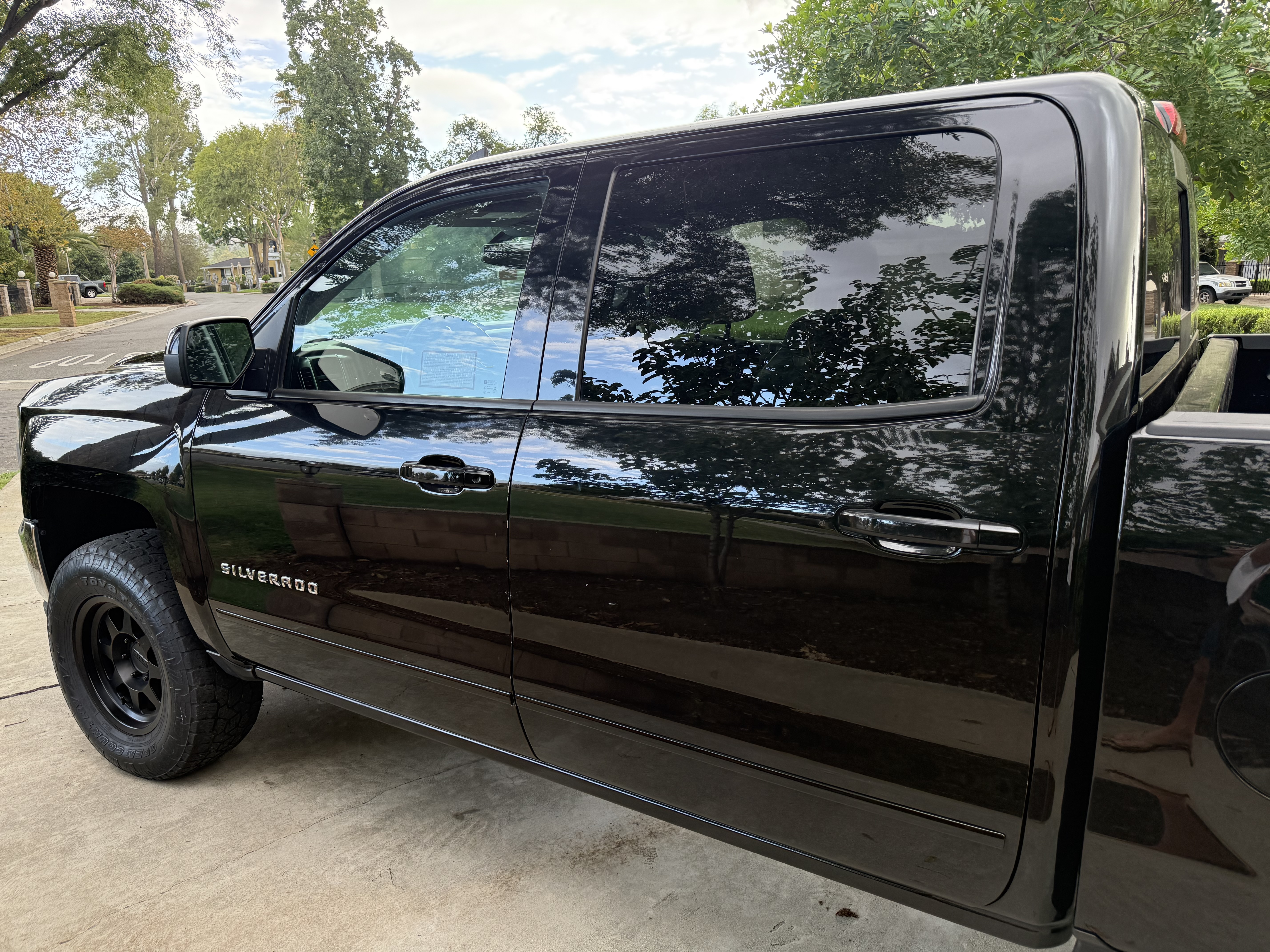 Used 2017 Chevrolet Silverado 1500 LT w/ All Star Edition RWD image 17