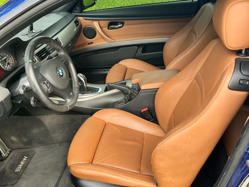 Used 2011 BMW 335is Coupe RWD image 8