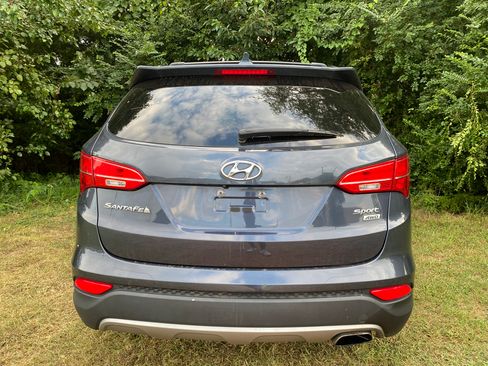 Used 2015 Hyundai Santa Fe Sport w/ Option Group 03 AWD/4WD image 11