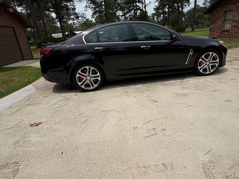 Used 2017 Chevrolet SS RWD image 1
